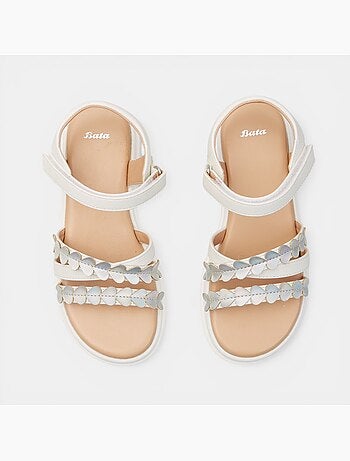 Sandales Bata avec brides croisées