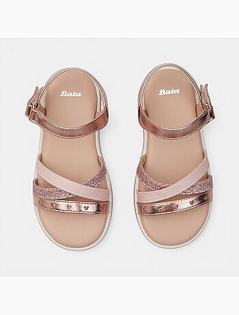 Sandales Bata avec brides croisées
