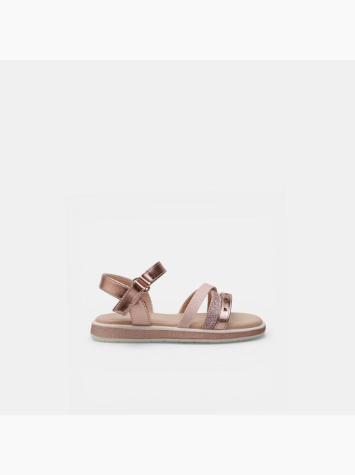 Sandales Bata avec brides croisées - Kiabi Sandales Bata avec brides croisées - Kiabi