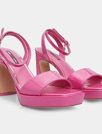 Sandales Bata Red Label avec talon de 10 cm et plateau de 2 cm