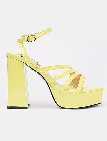 Sandales Bata Red Label avec talon