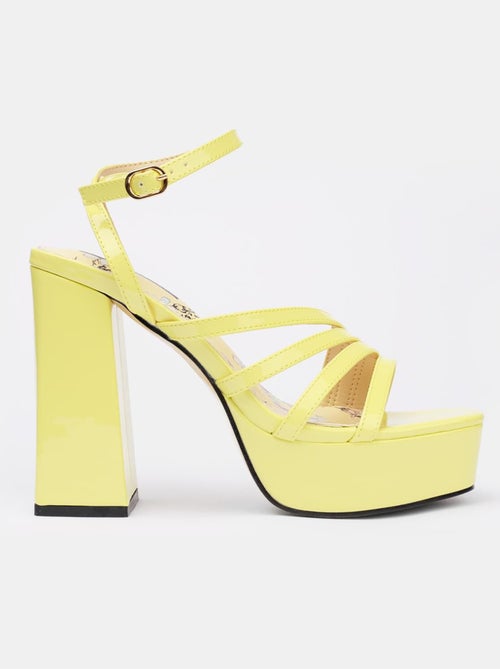 Sandales Bata Red Label avec talon - Kiabi