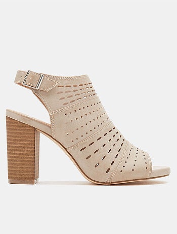 Sandales bout ouvert ajourées BATA