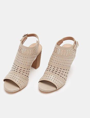 Sandales bout ouvert ajourées BATA