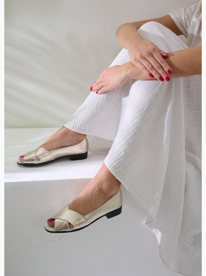 Sandales bout ouvert cuir Doré - Kiabi