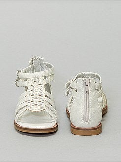 Sandales brides à boucle - Kiabi