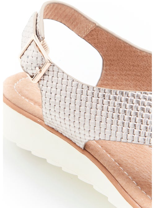 Sandales brides croisées Amortyl - Damart - Kiabi