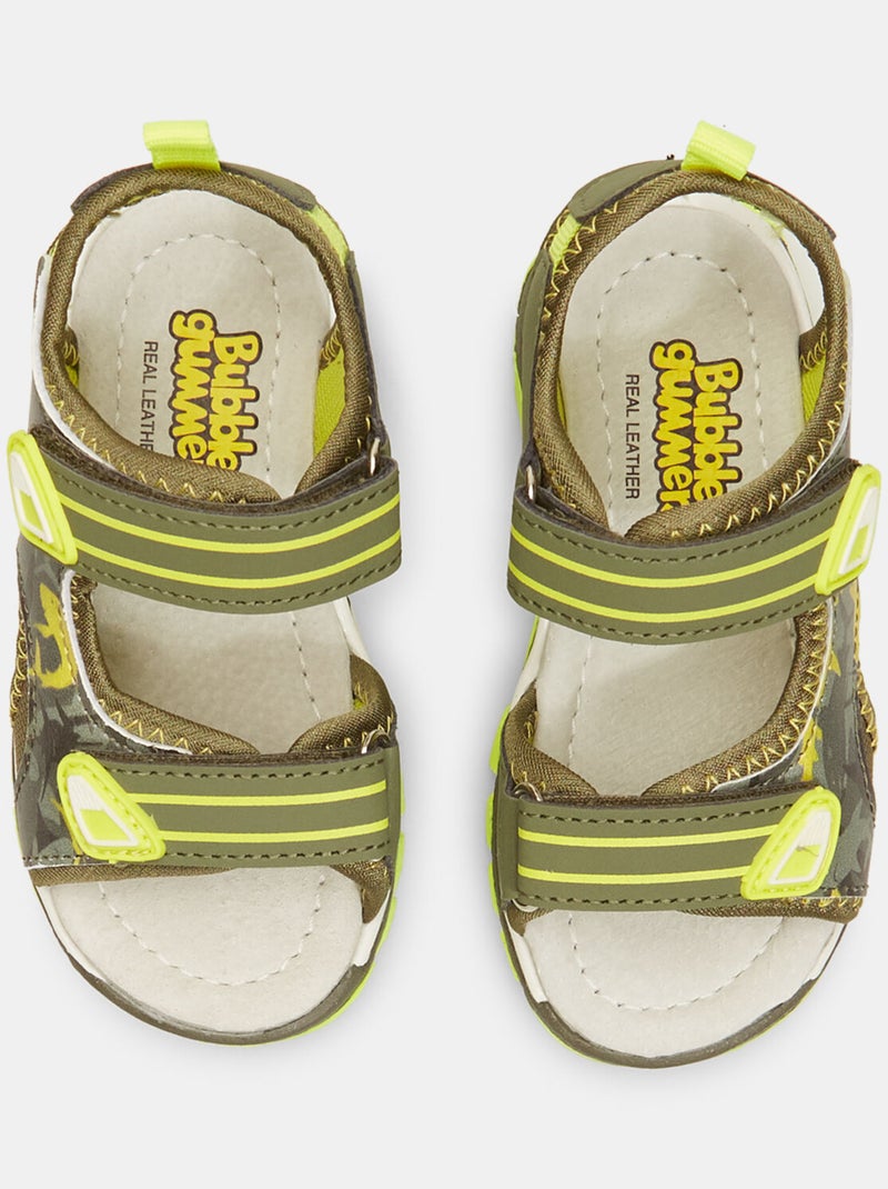 Sandales Bubblegummers avec bandes velcro BATA Vert - Kiabi
