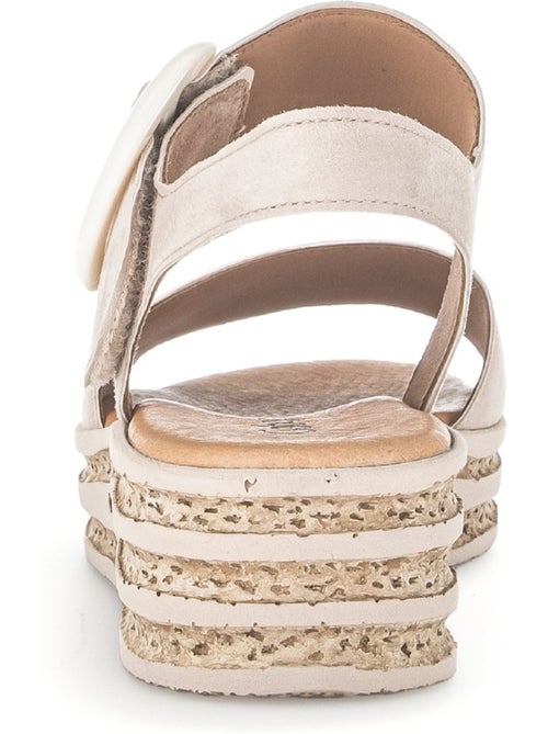 Sandales clair en cuir velours - Kiabi Sandales clair en cuir velours - Kiabi