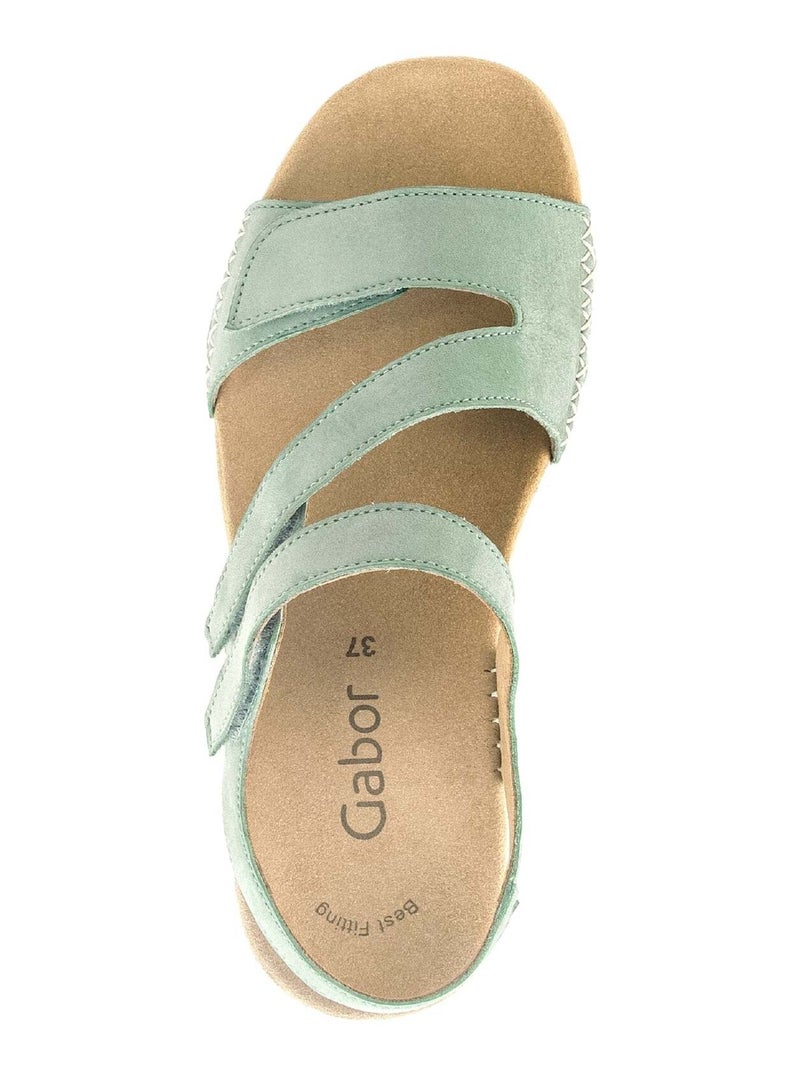Sandales  claires en nubuk Vert - Kiabi
