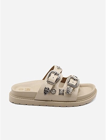 Sandales cloutées