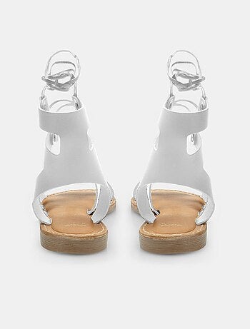 Sandales comfortables avec bandes