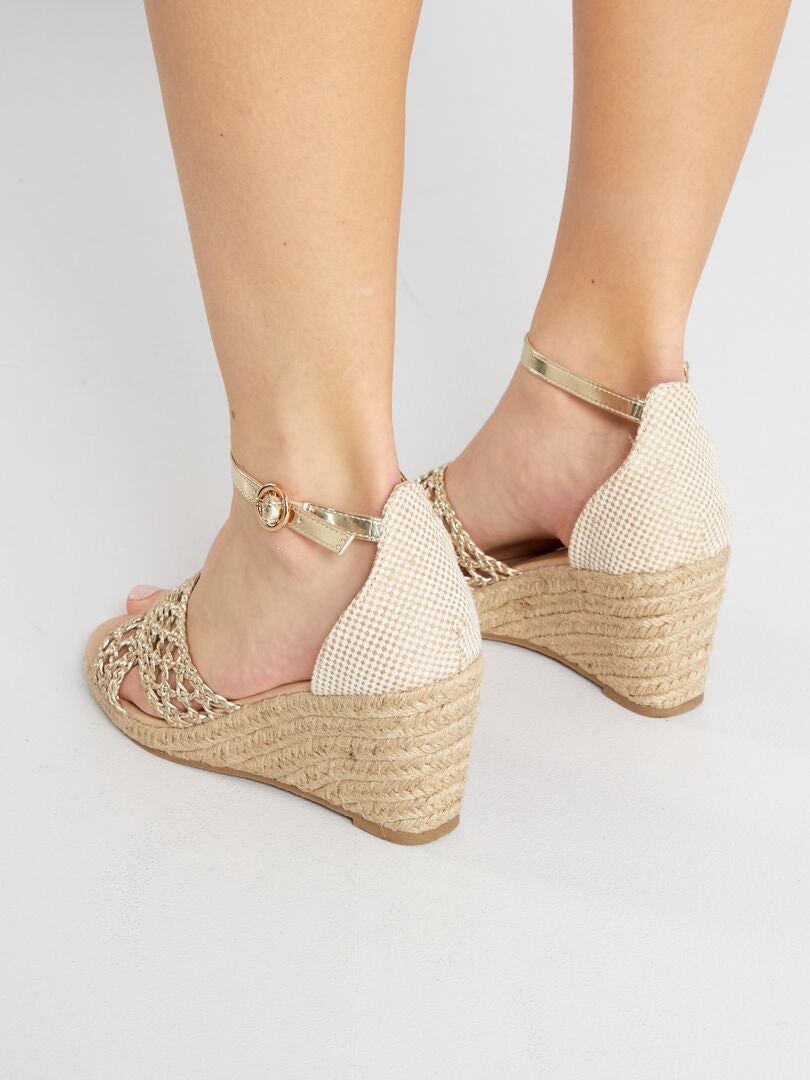 sandales compensées kiabi