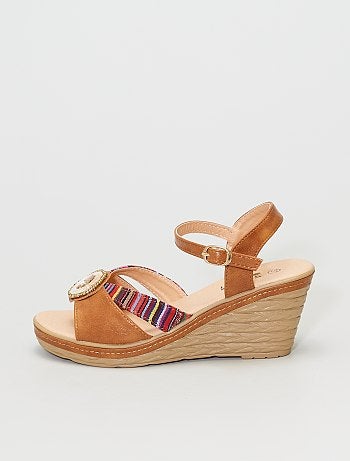 Sandales compensées