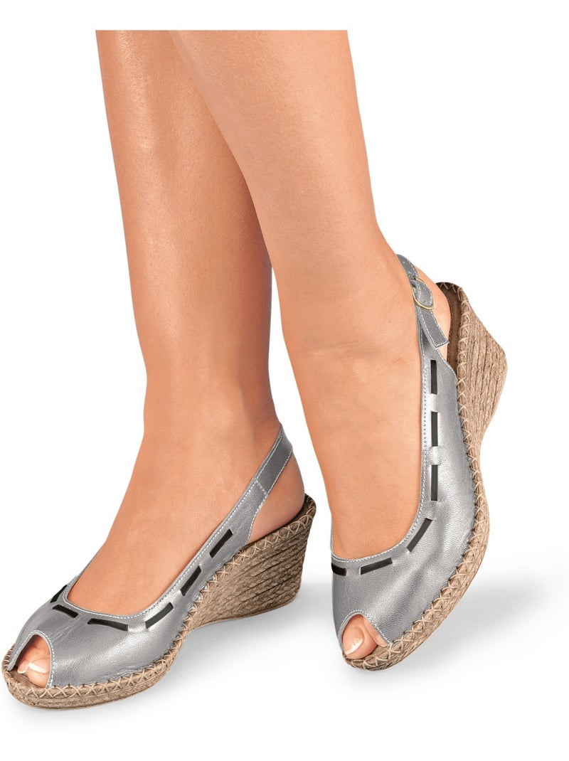 Sandales compensées cuir à bout ouvert Argent - Kiabi