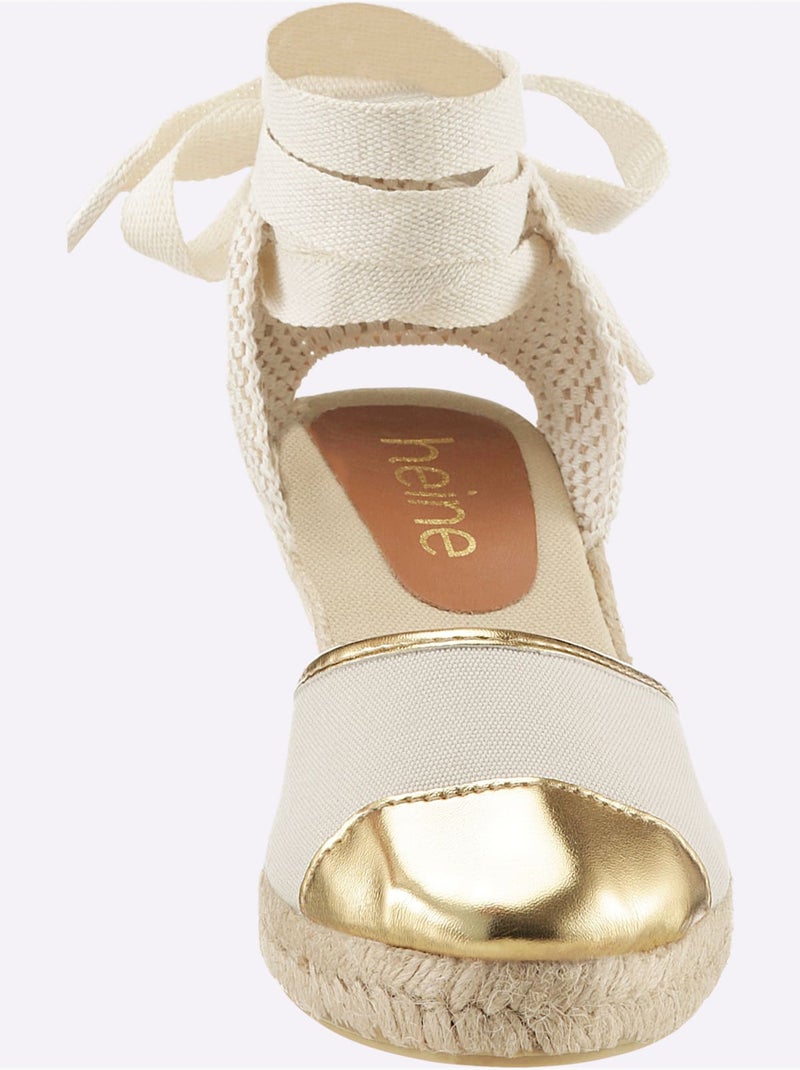 Sandales Compensées De Fabrication Espagnole - Taille Standard - helline Beige - Kiabi