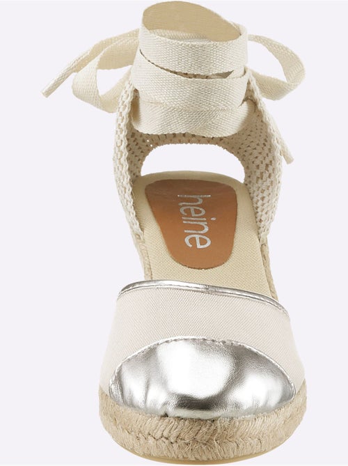 Sandales Compensées De Fabrication Espagnole - Taille Standard - helline - Kiabi