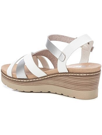 Sandales compensées femme