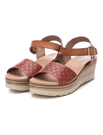 Sandales compensées femme