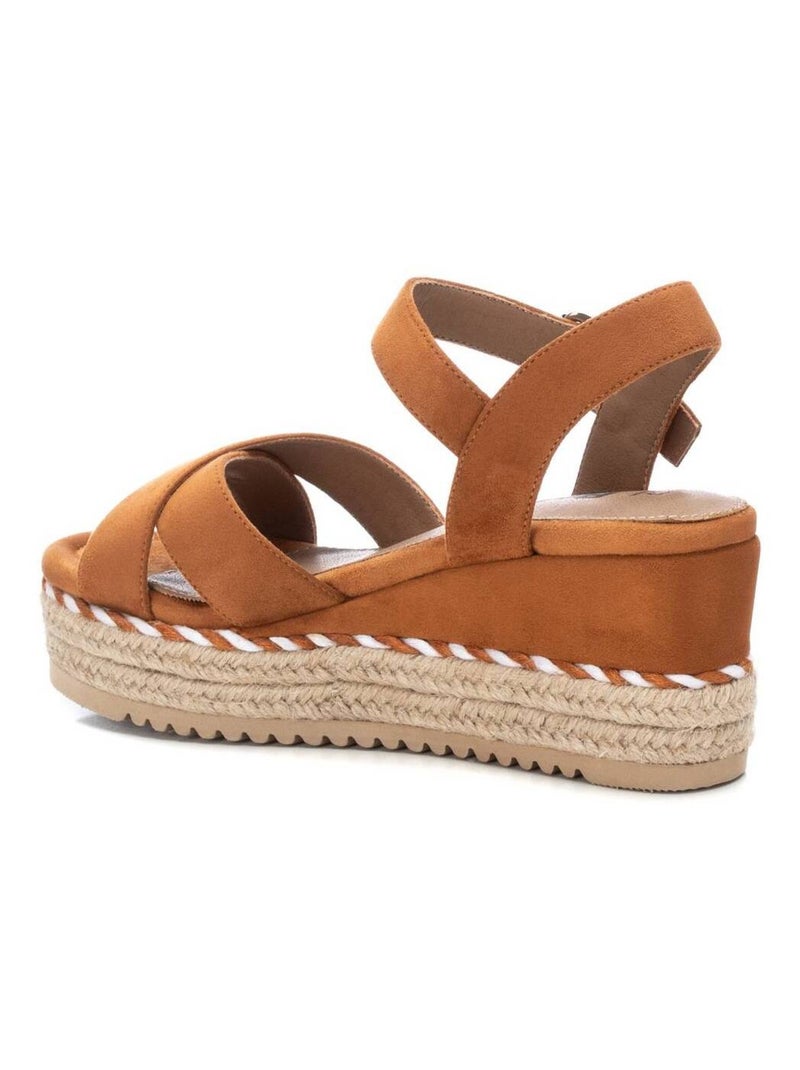 Sandales compensées femme Camel - Kiabi