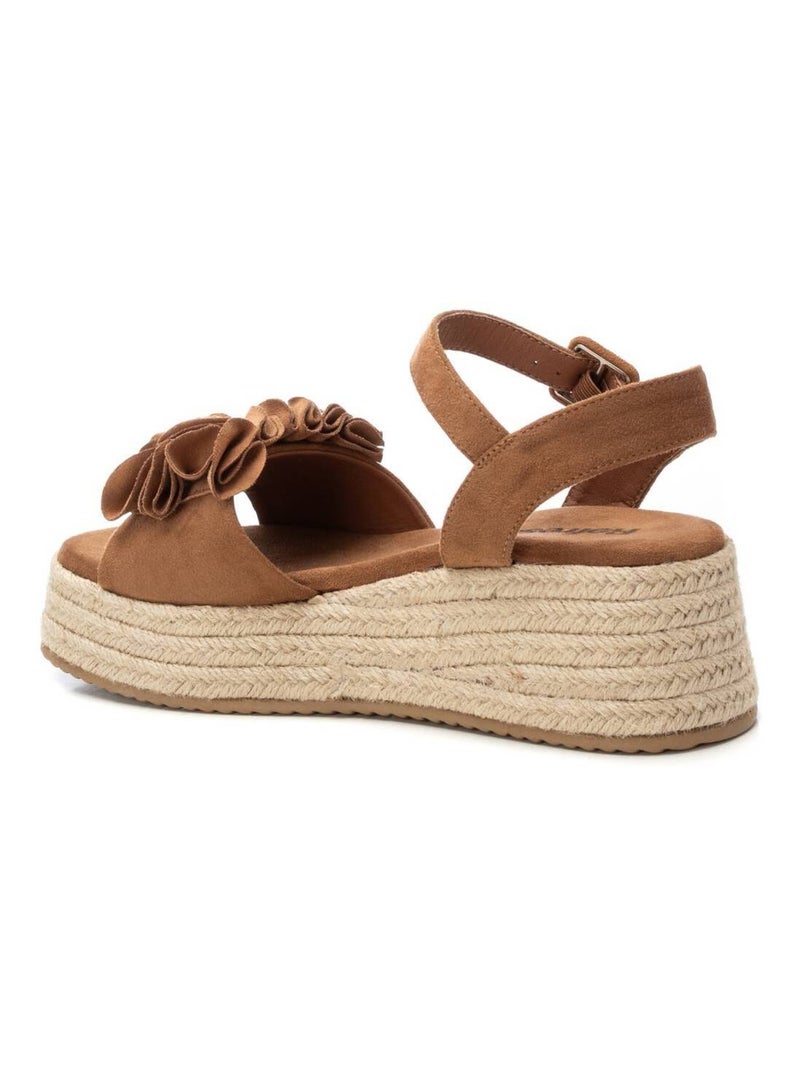 Sandales compensées femme Camel - Kiabi