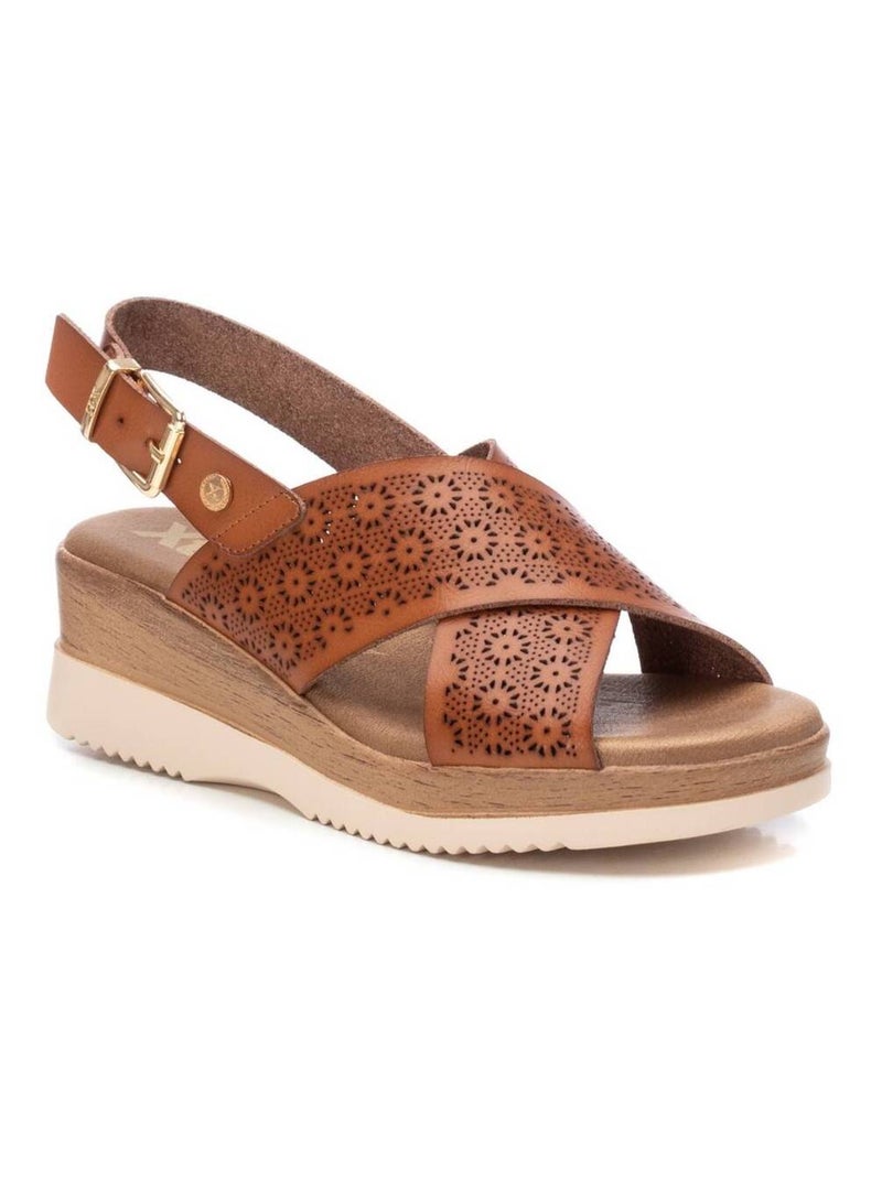 Sandales compensées femme Camel - Kiabi