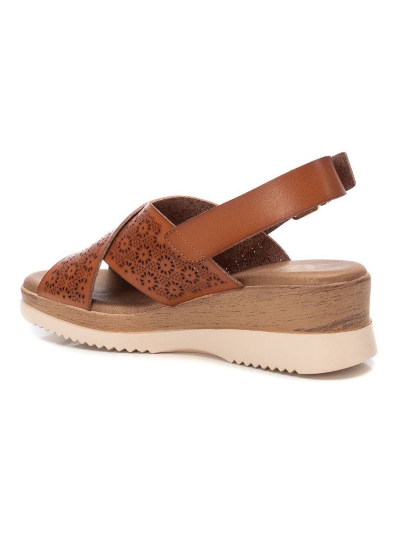 Sandales compensées femme Camel - Kiabi