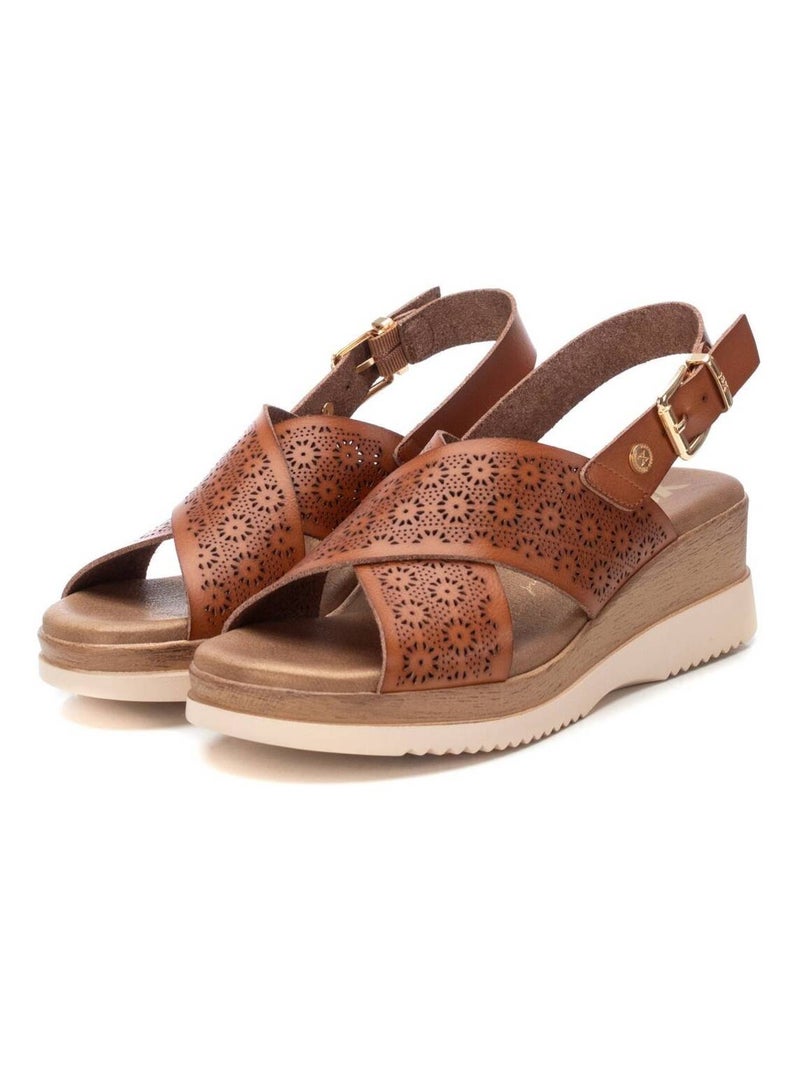 Sandales compensées femme Camel - Kiabi