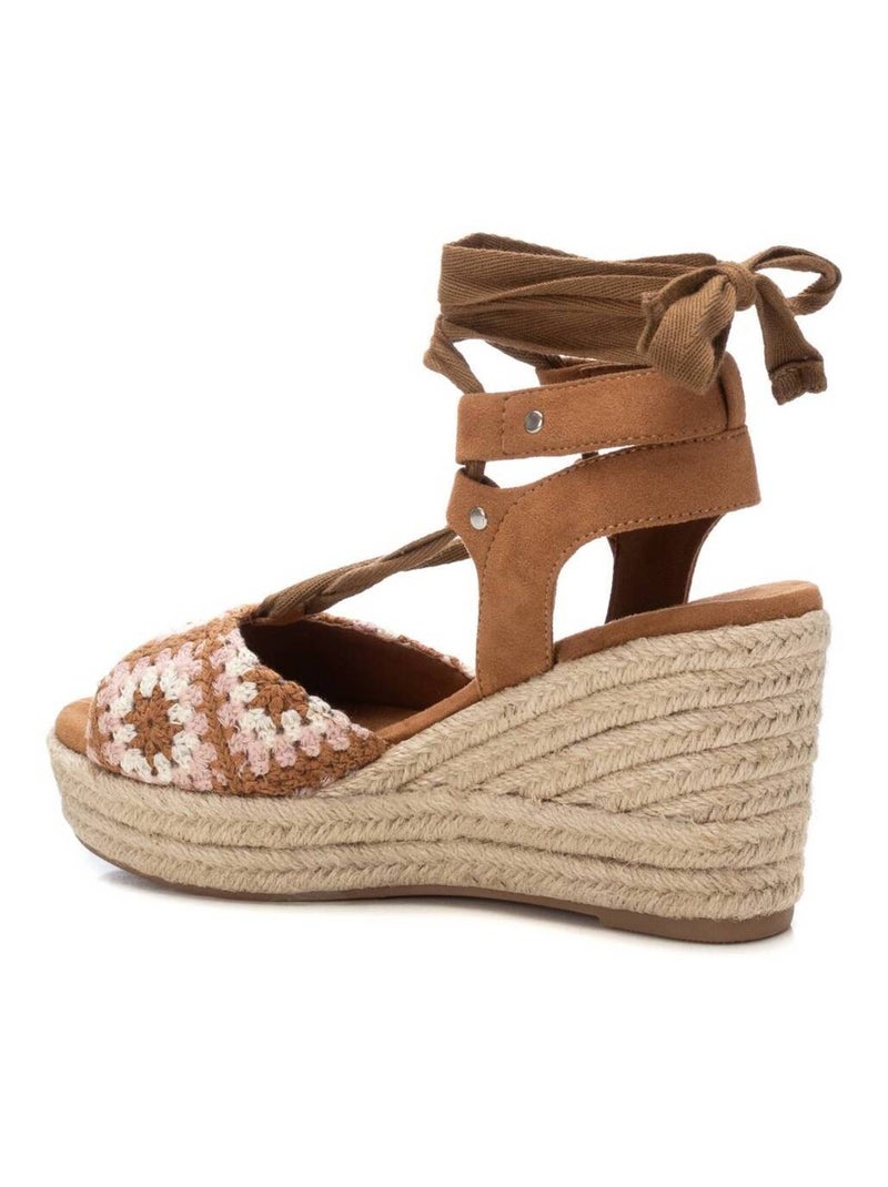 Sandales compensées femme Camel - Kiabi