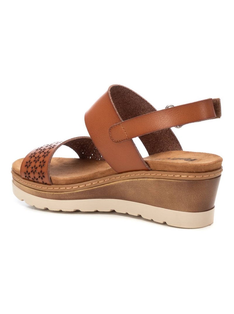 Sandales compensées femme Camel - Kiabi