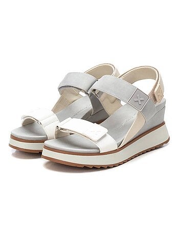 Sandales compensées femme