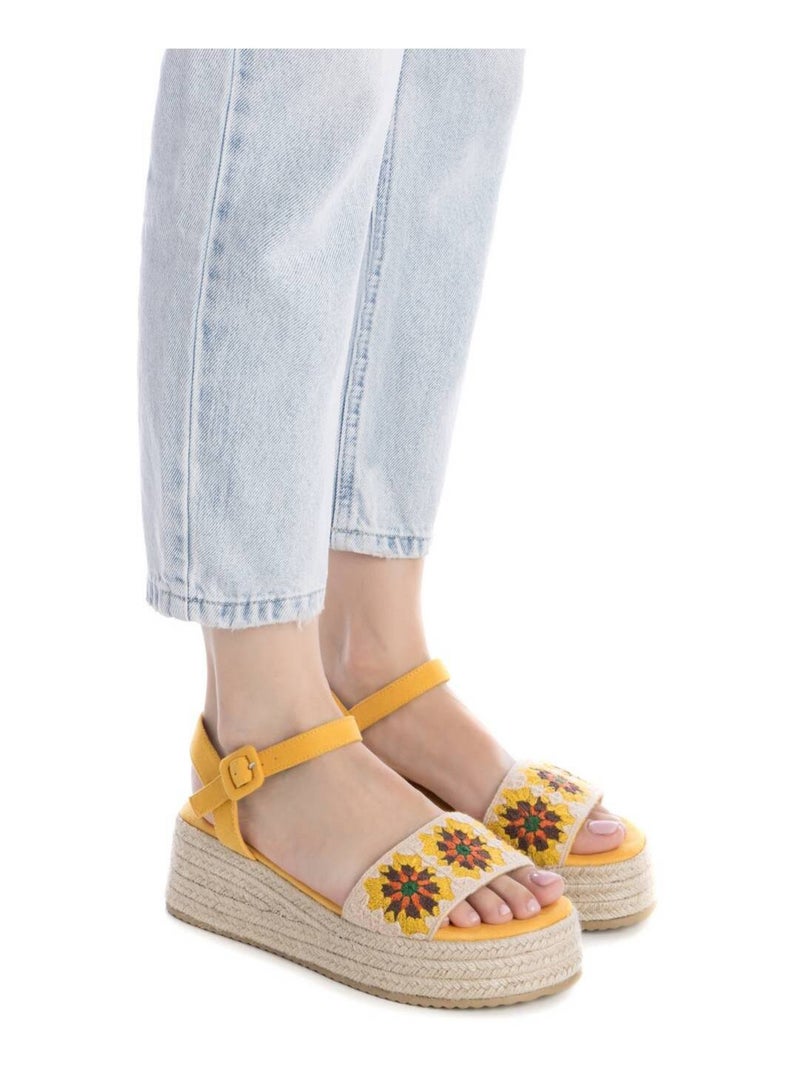 Sandales compensées femme Jaune - Kiabi