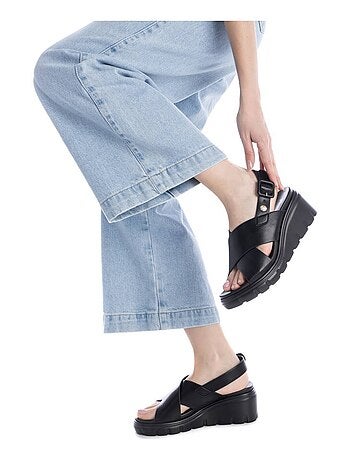 Sandales compensées femme