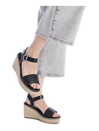 Sandales compensées femme