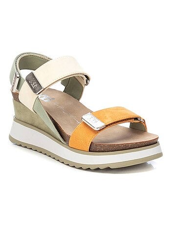 Sandales compensées femme