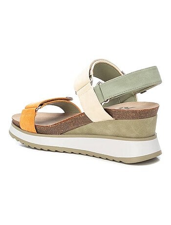 Sandales compensées femme
