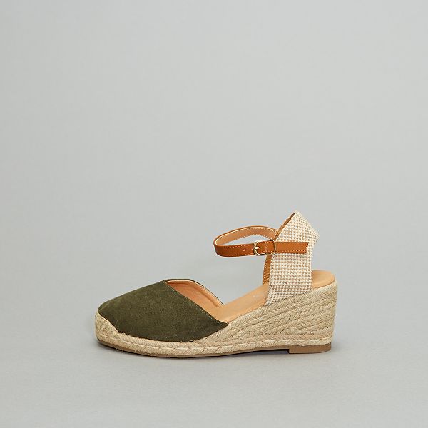 Sandales compensées Femme Kiabi 18,00€ Sandales compensées en corde Femme noir Kiabi 18,00€