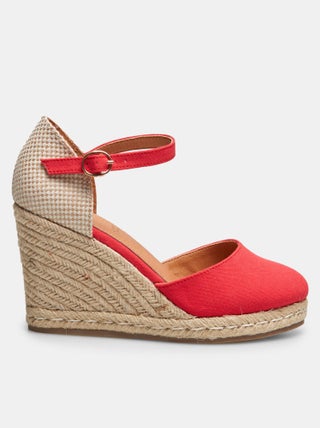 Sandales compensées modèle espadrilles BATA