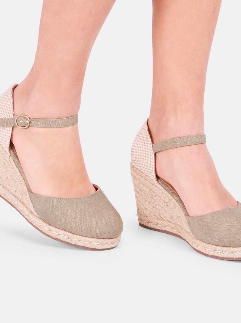 Sandales compensées modèle espadrilles BATA Vert - Kiabi