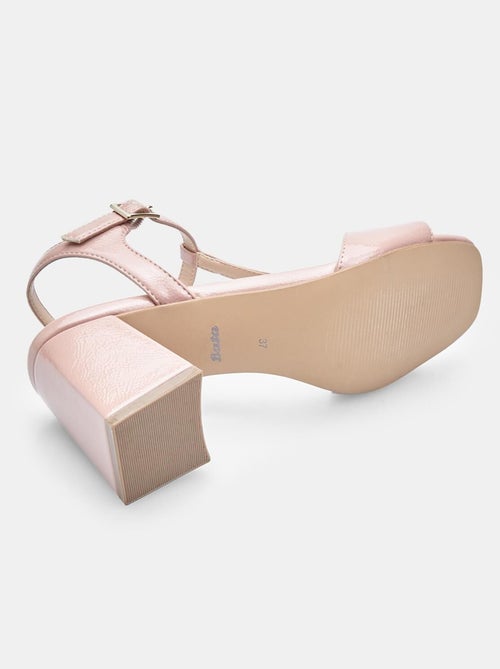 Sandales confortables  avec brides à la cheville BATA - Kiabi