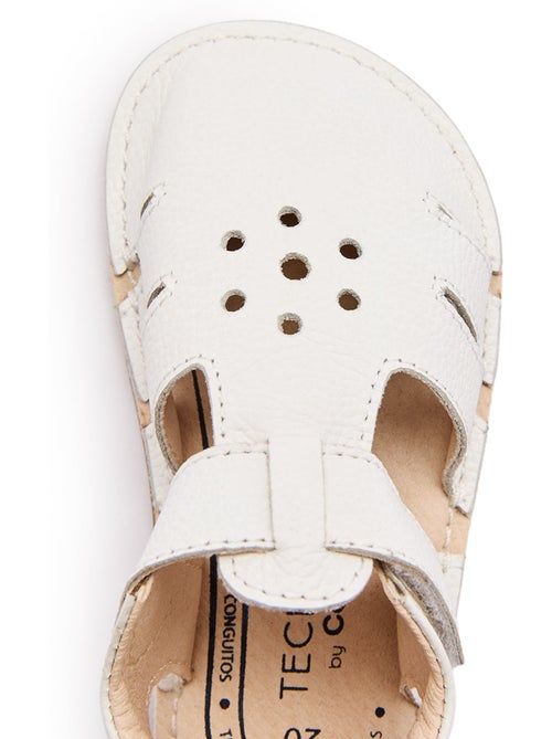 Sandales conguitos barefoot cerradas - Kiabi Sandales conguitos barefoot cerradas - Kiabi