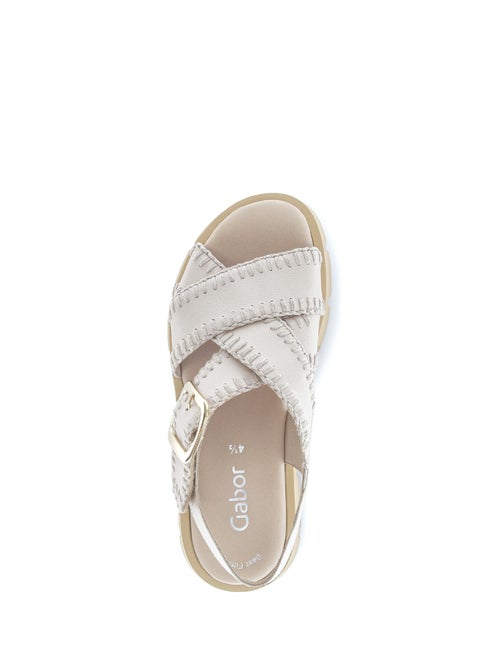 Sandales crème en cuir - Kiabi
