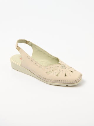Sandales cuir bout fermé largeur confort