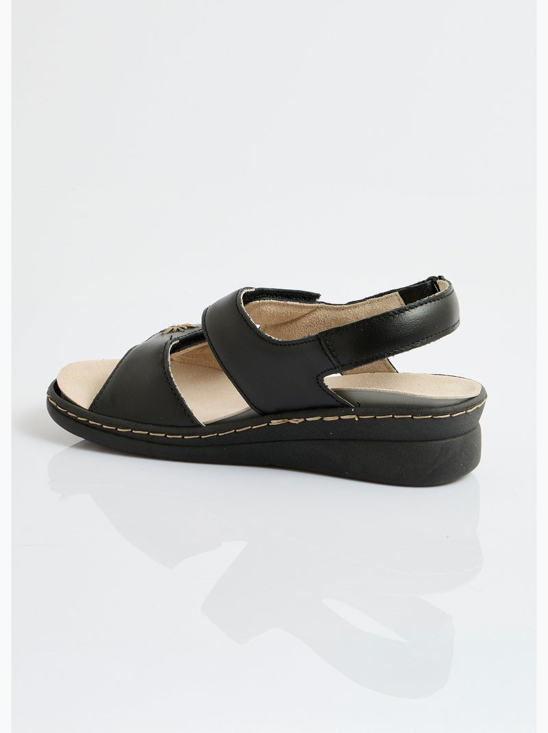 Sandales cuir brodé grande largeur - Afibel Noir - Kiabi