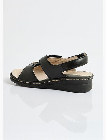 Sandales cuir brodé grande largeur