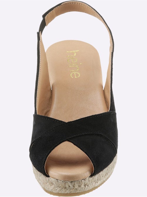 Sandales De Fabrication Espagnole - Taille Standard - helline - Kiabi