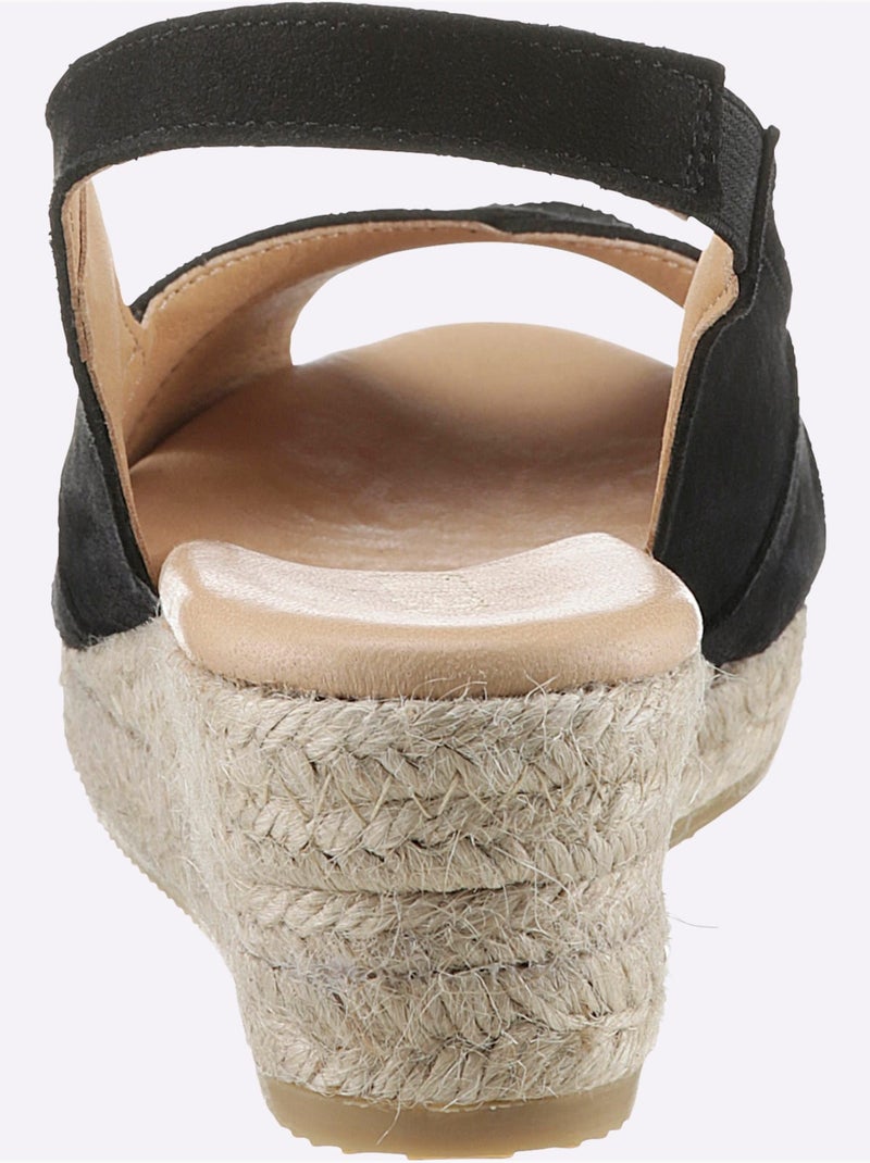 Sandales De Fabrication Espagnole - Taille Standard - helline Noir - Kiabi