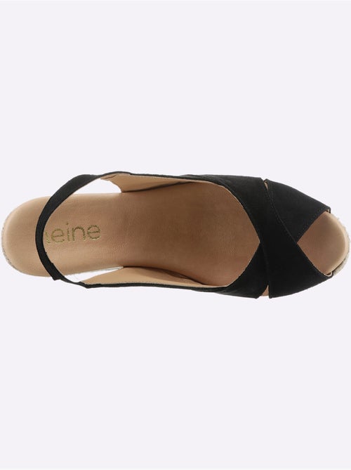 Sandales De Fabrication Espagnole - Taille Standard - helline - Kiabi