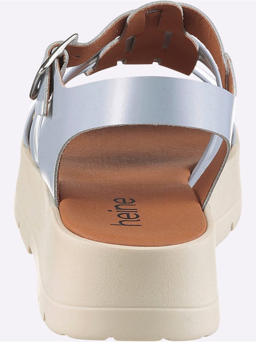 Sandales De Fabrication Portugaise - Taille Standard - helline - Kiabi