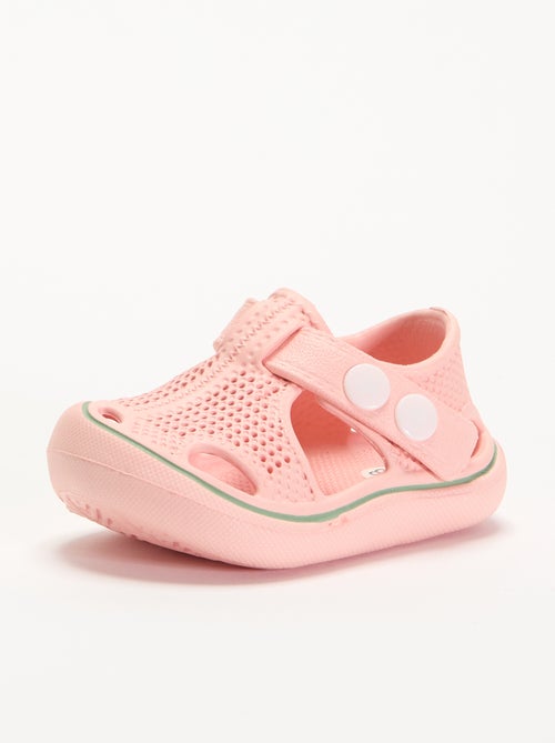 Sandales de plage fermées - Kiabi